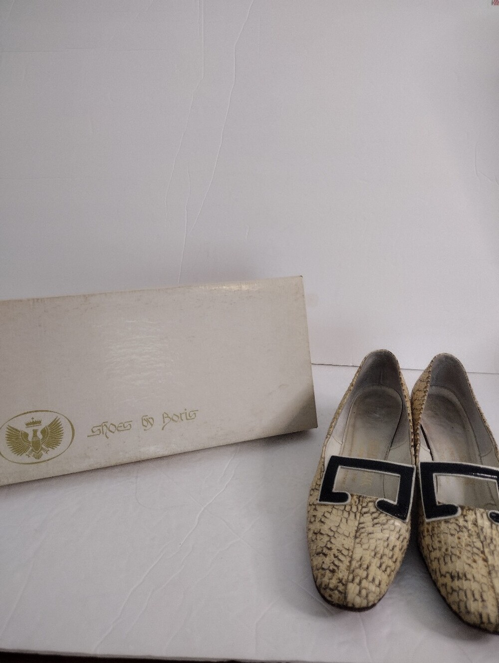 Vintage 60s Mod Snakeskin Pumps Size 6 Square Toe Pilgrim Buckle Kitten Heels - Picture 6 of 12